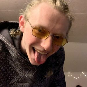 Meet your Posher, Jake